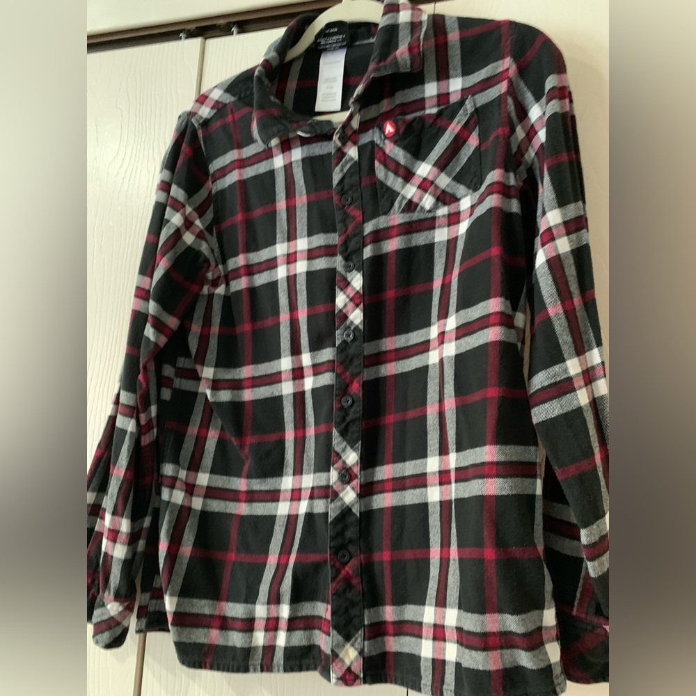 Airwalk Black and Red Plaid Button Down Shirt